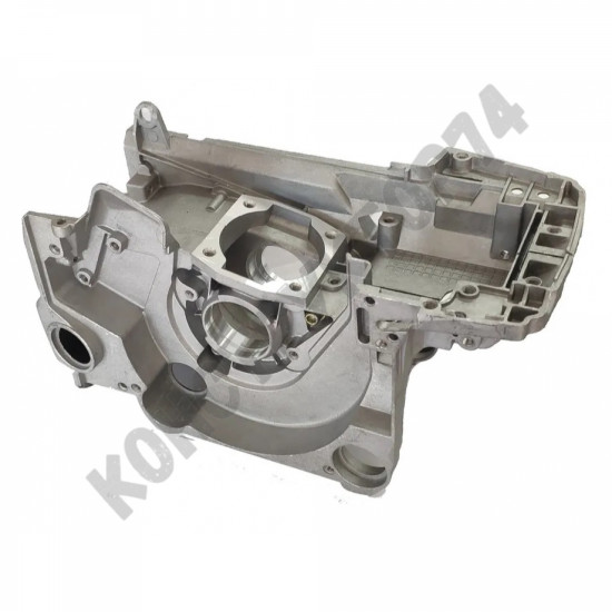 Картер для бензопилы 45-52см3 Huter BS45, BS52, Husqvarna 5200, 5220, Stihl 362, 440, Sturm GC9952 и др.