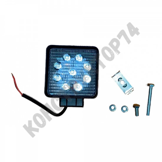 Фара светодиодная 3030-35S (3W) для мотобуксировщика Фара светодиодная 3030-35S (3W) для мотобуксировщика