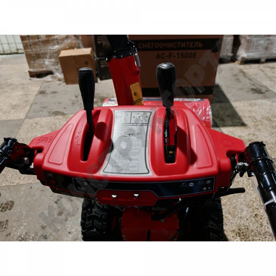 Снегоуборщик "FORZA" АС-F-1500E (15,0 л.с. Двигатель "Forza", стартер: ручной/230V, с фарой, панель управления, скорость: 6 вперед/2 назад , ковш: ширина 760/ высота 545 мм, диаметр шнека: 300 мм, колесо: 15", ремень привода шнека Снегоуборщик "FORZA" АС-F-1500E (15,0 л.с. Двигатель "Forza", стартер: ручной/230V, с фарой, панель управления, скорость: 6 вперед/2 назад , ковш: ширина 760/ высота 545 мм, диаметр шнека: 300 мм, колесо: 15", ремень привода шнека