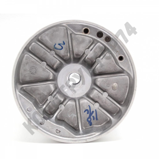 Маховик двигателя Honda GXV140, GXV160 31110Z1V810 Маховик двигателя Honda GXV140, GXV160 31110Z1V810