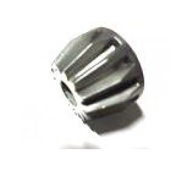 Шестерня малая коническая Makita UC3000A, UC3001A, UC3500A, UC3501A, UC4000A, UC4001A для цепной пилы (оригинал) 225222010